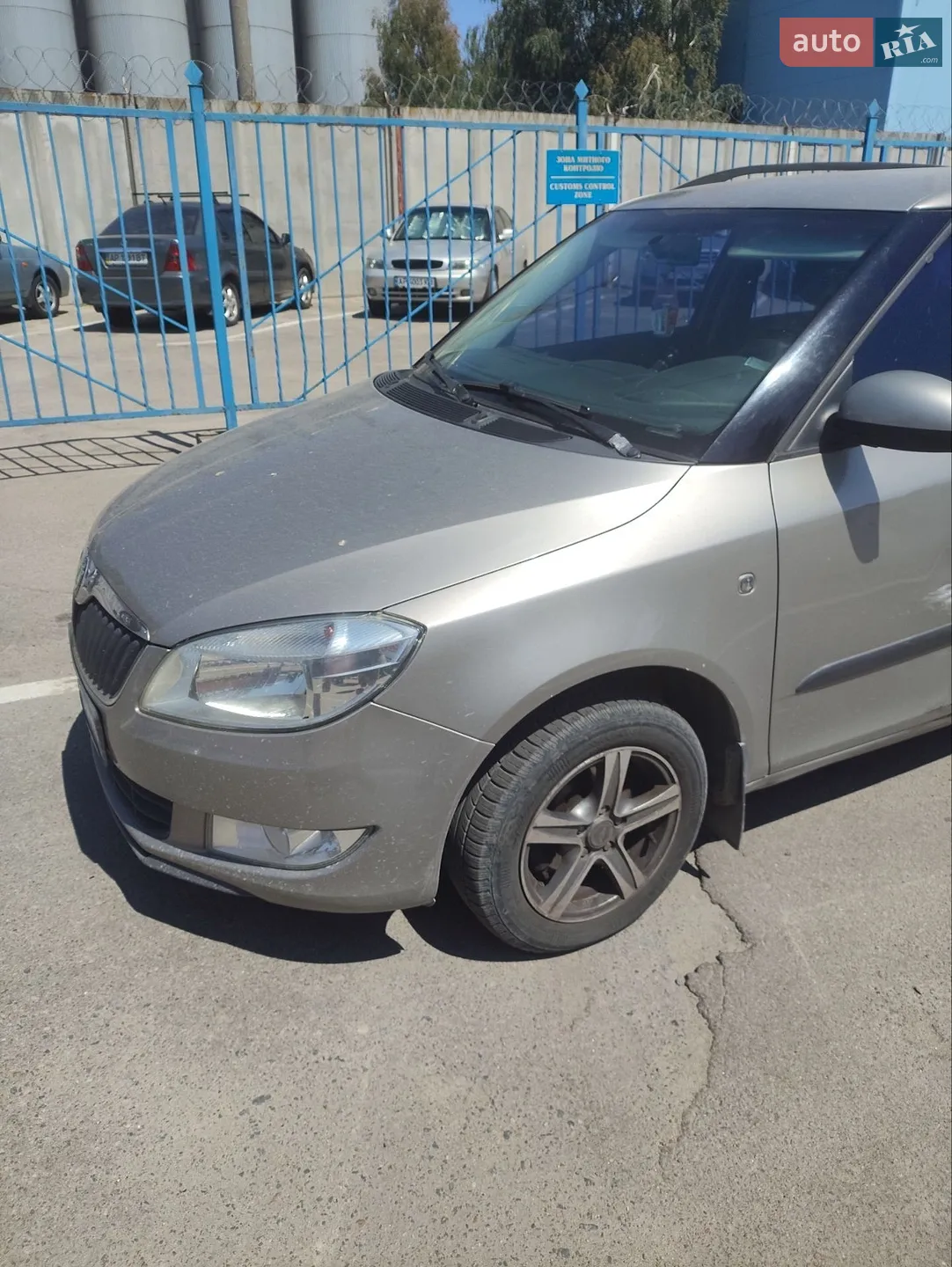 2012 Skoda Fabia - мініатюра 3