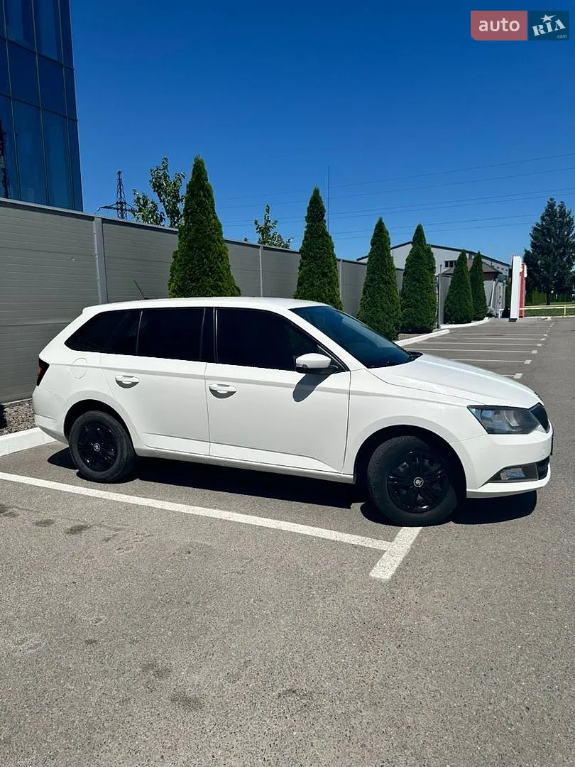2018 Skoda Fabia - мініатюра 3
