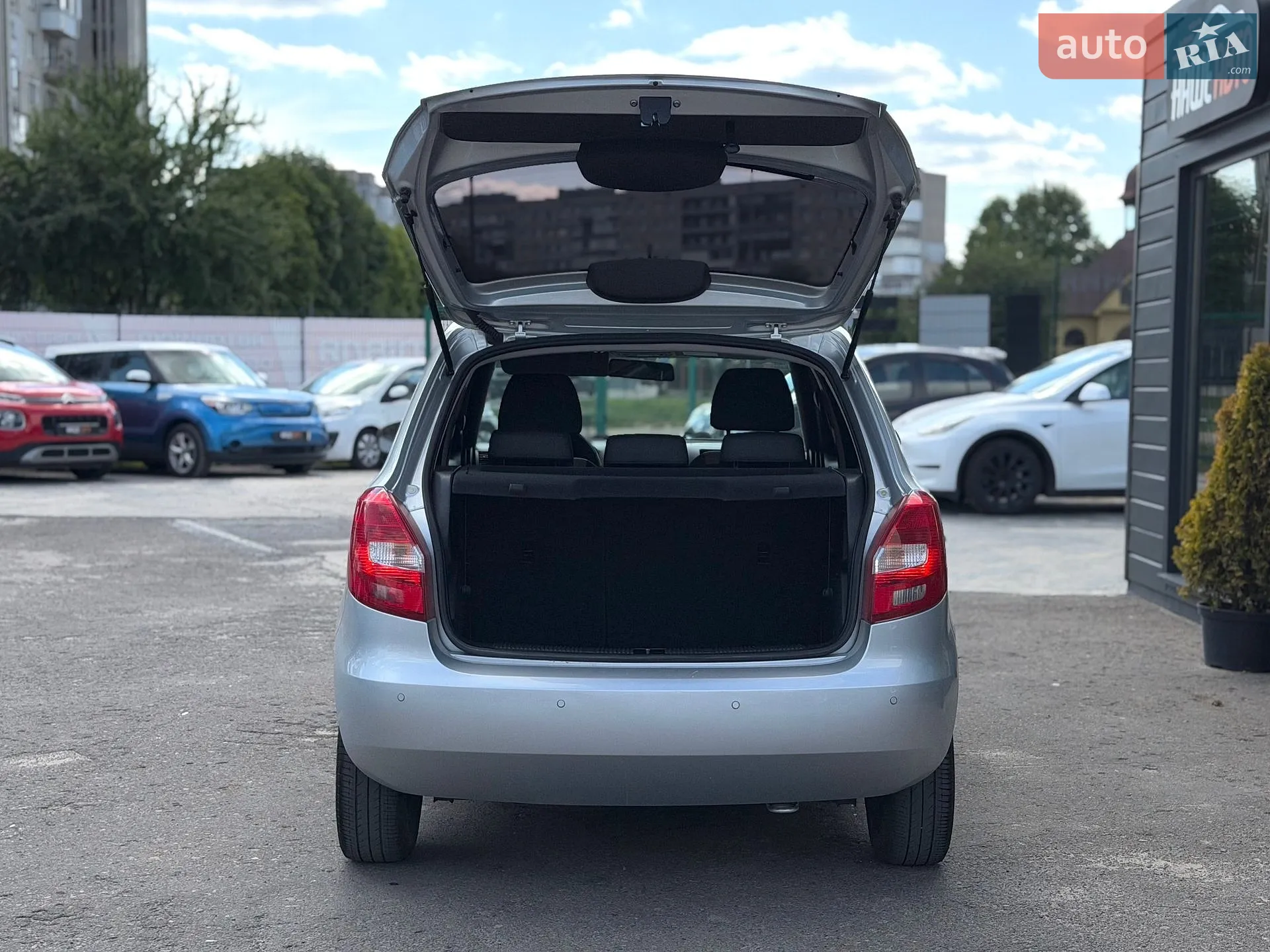 2014 Skoda Fabia - мініатюра 15