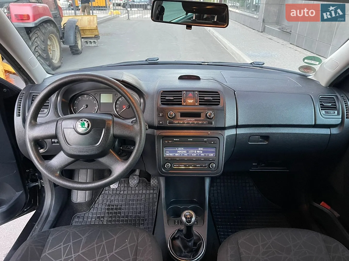 2011 Skoda Fabia - мініатюра 25