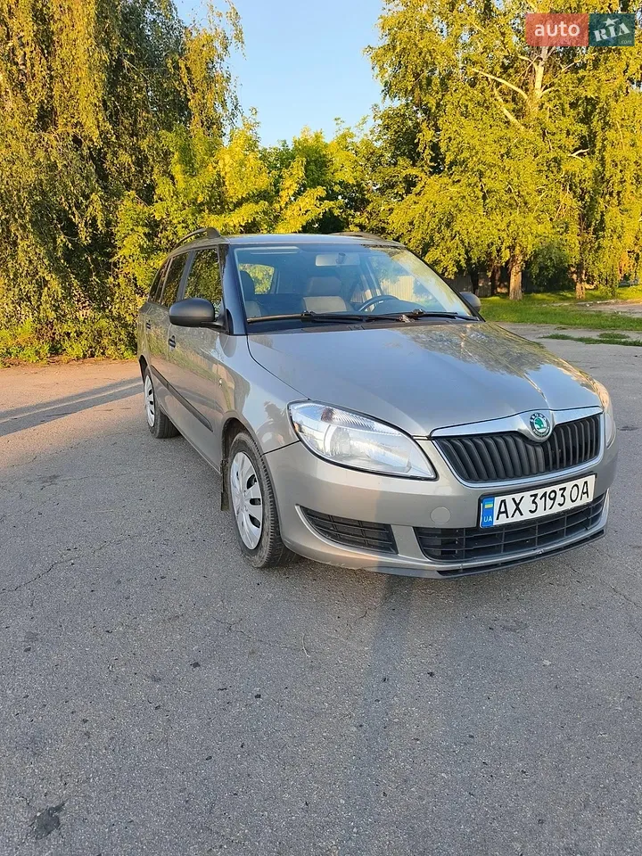 2012 Skoda Fabia - мініатюра 19