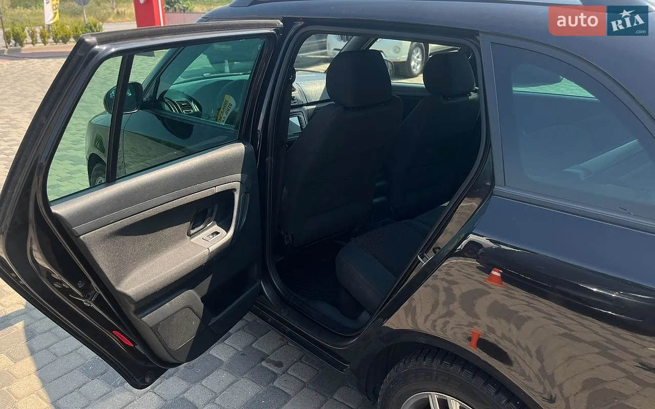 2010 Skoda Fabia - мініатюра 26