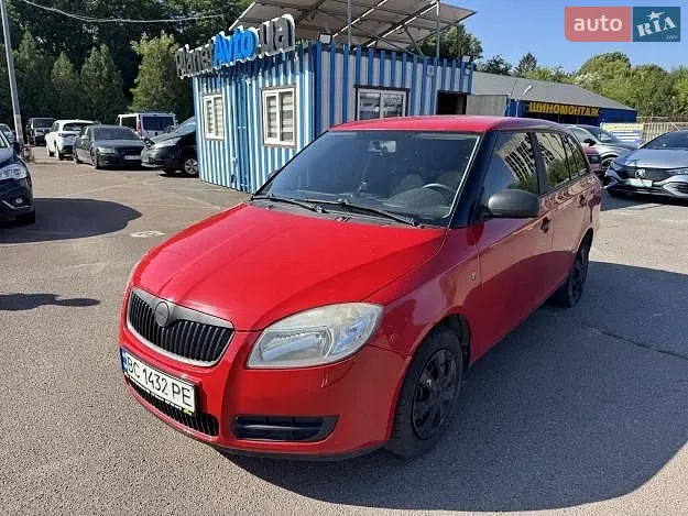 2010 Skoda Fabia - мініатюра 3
