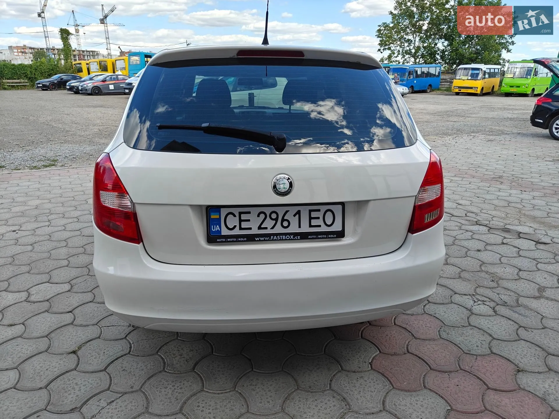 2010 Skoda Fabia - мініатюра 5