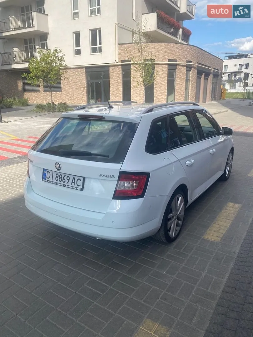 2015 Skoda Fabia - мініатюра 4