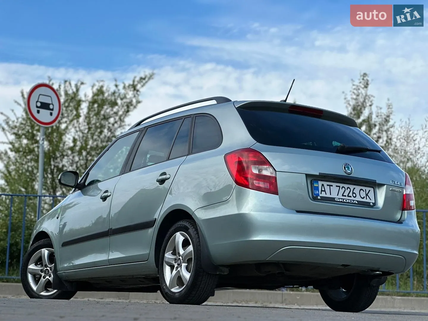 2011 Skoda Fabia - мініатюра 21
