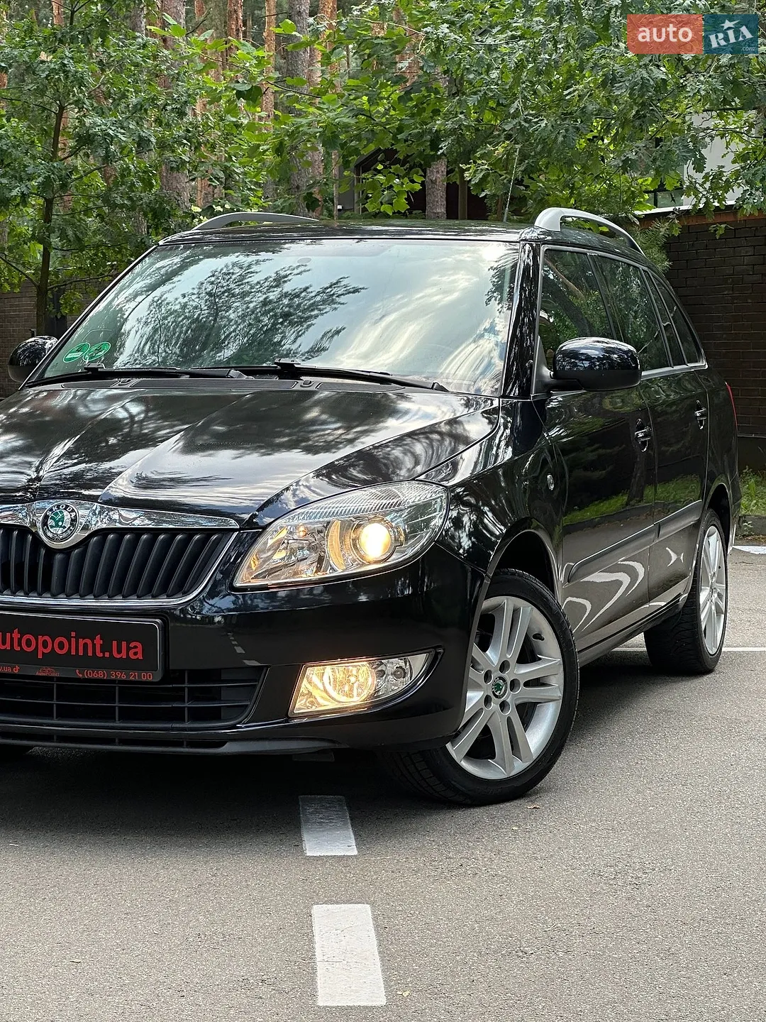 2010 Skoda Fabia - мініатюра 4