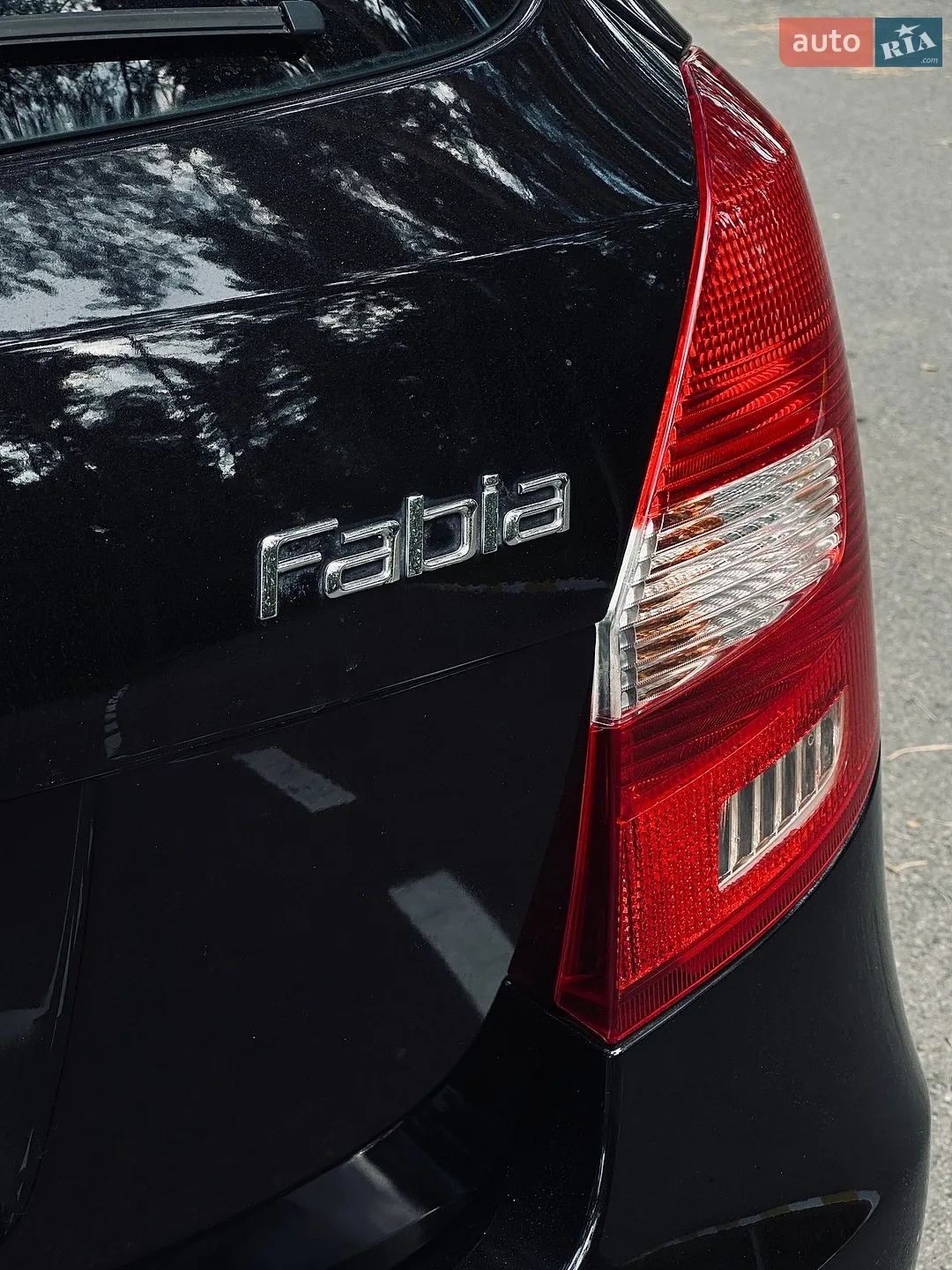 2010 Skoda Fabia - мініатюра 13
