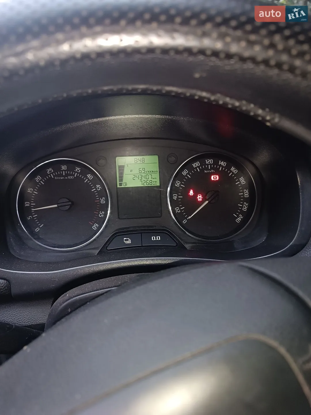 2010 Skoda Fabia - мініатюра 3