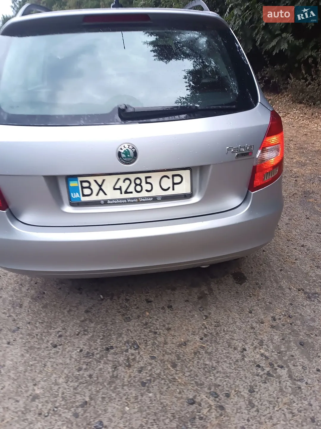 2010 Skoda Fabia - мініатюра 2