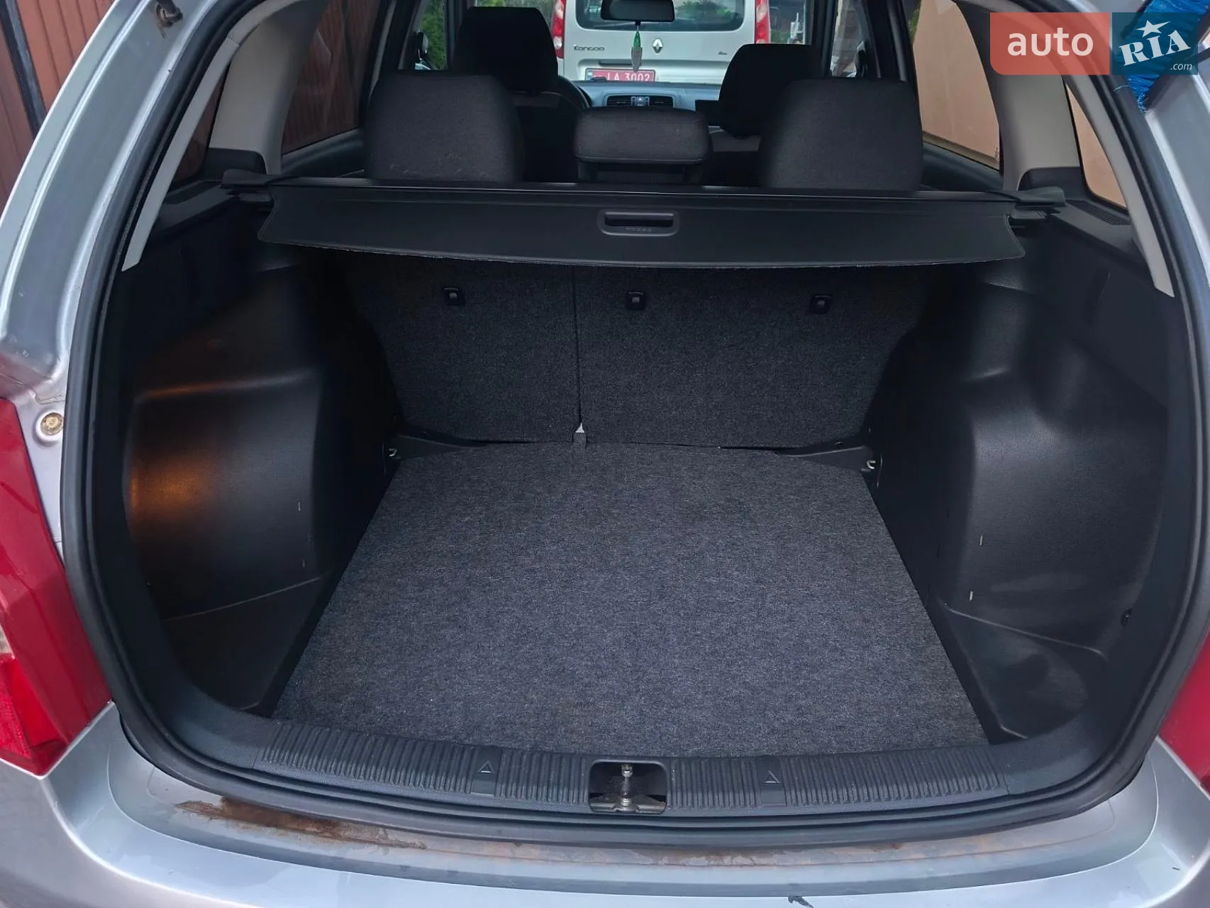 2010 Skoda Fabia - мініатюра 10