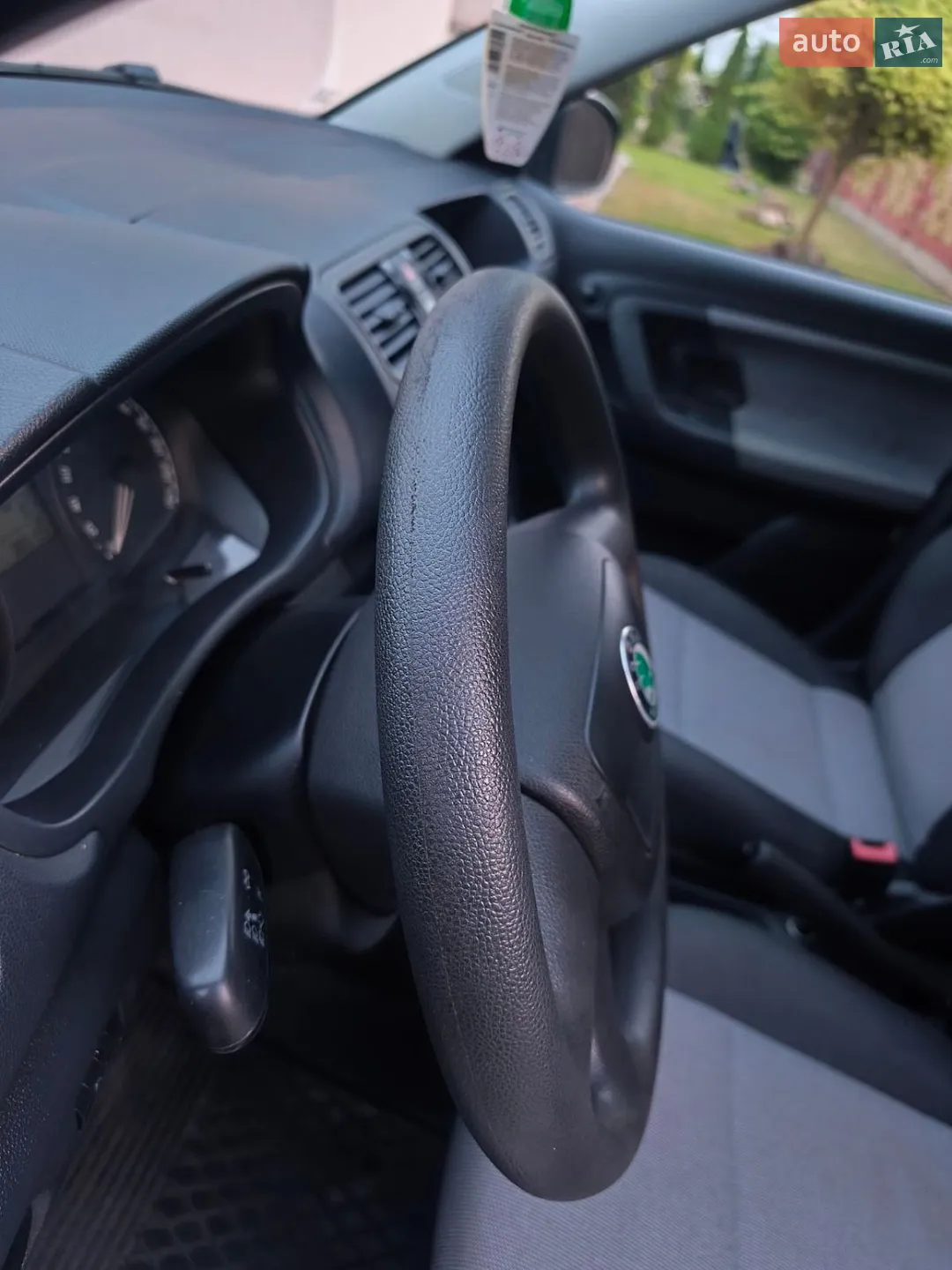 2010 Skoda Fabia - мініатюра 24