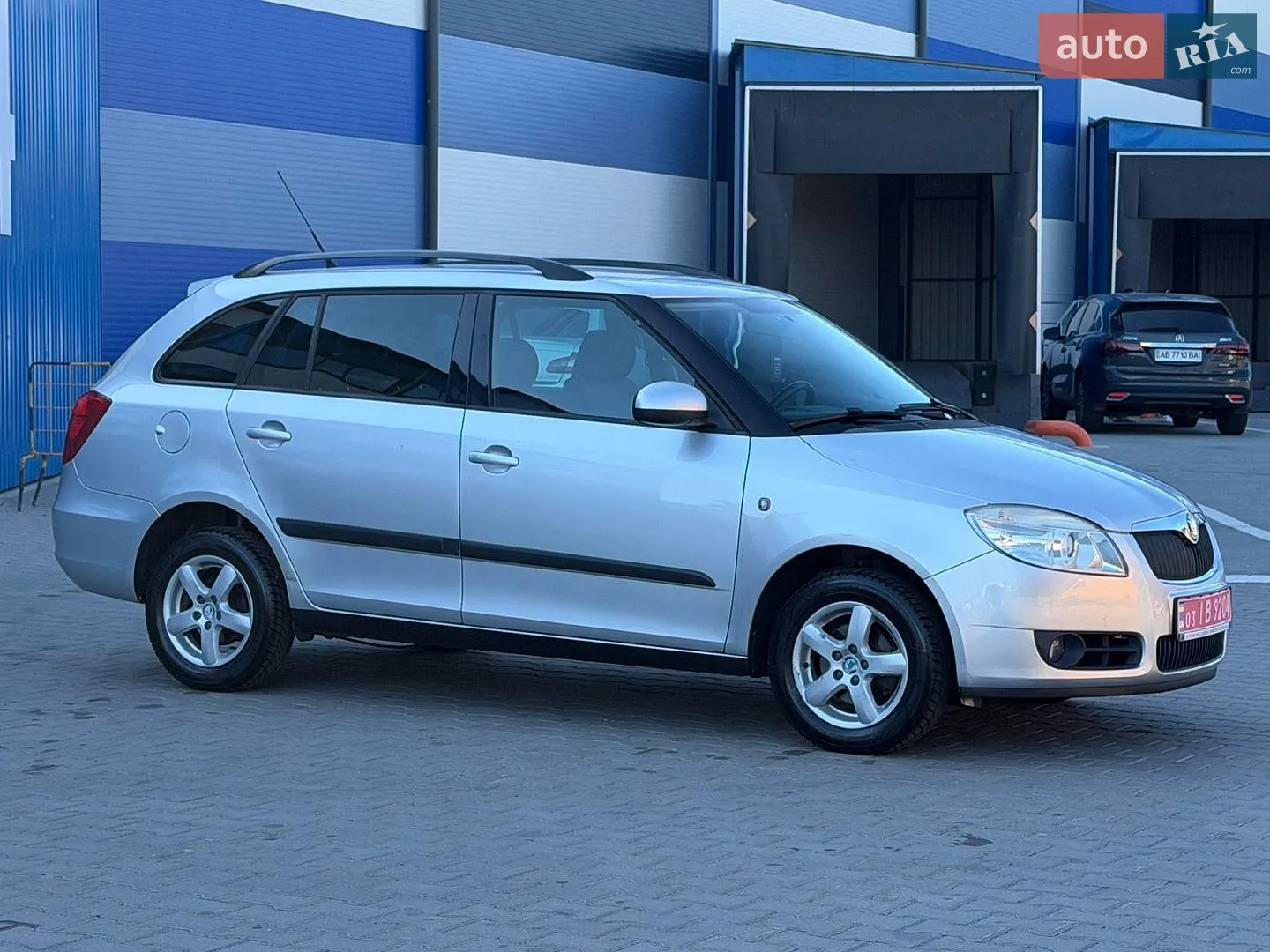 2010 Skoda Fabia - мініатюра 12