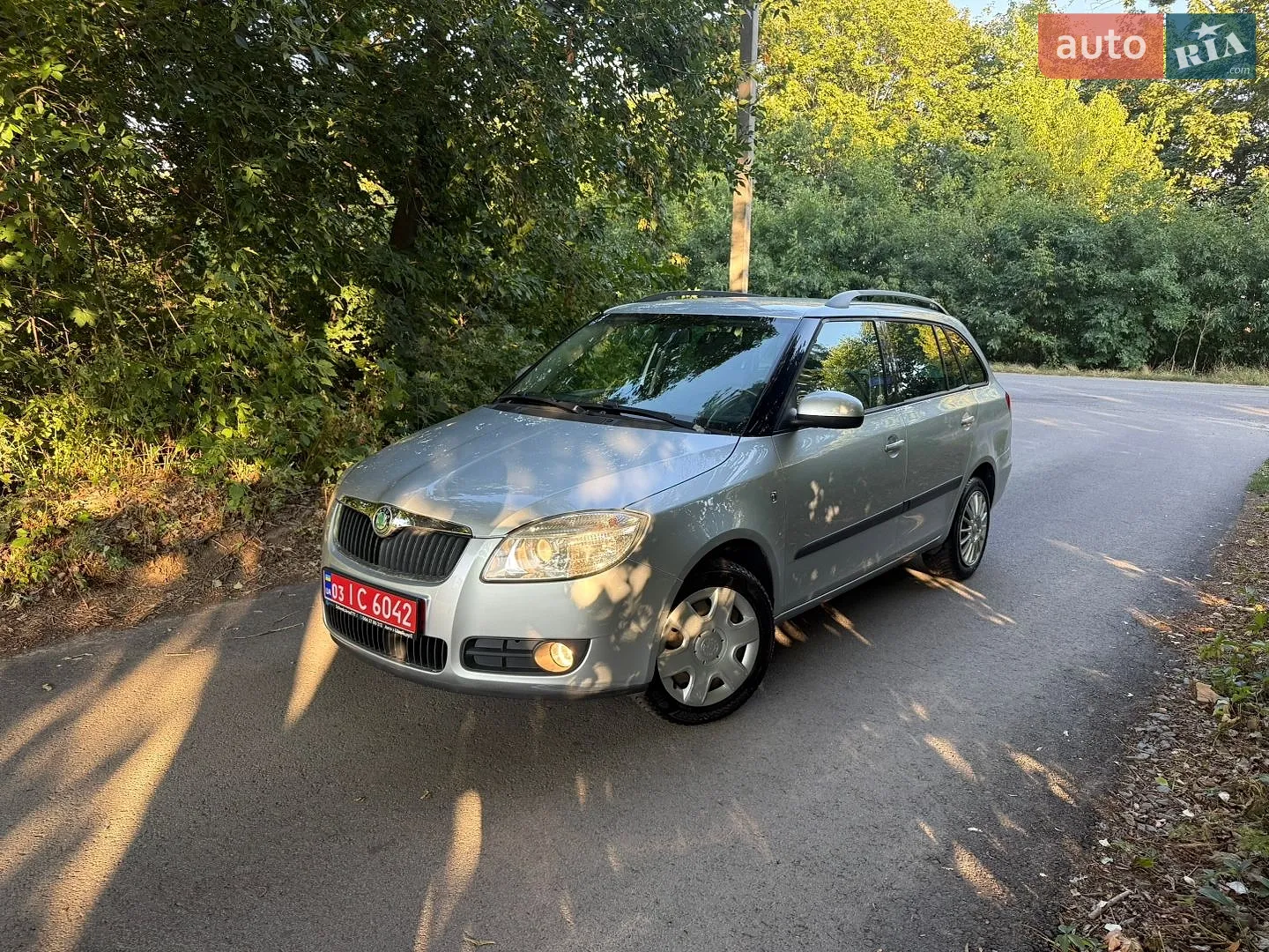 2010 Skoda Fabia - мініатюра 4