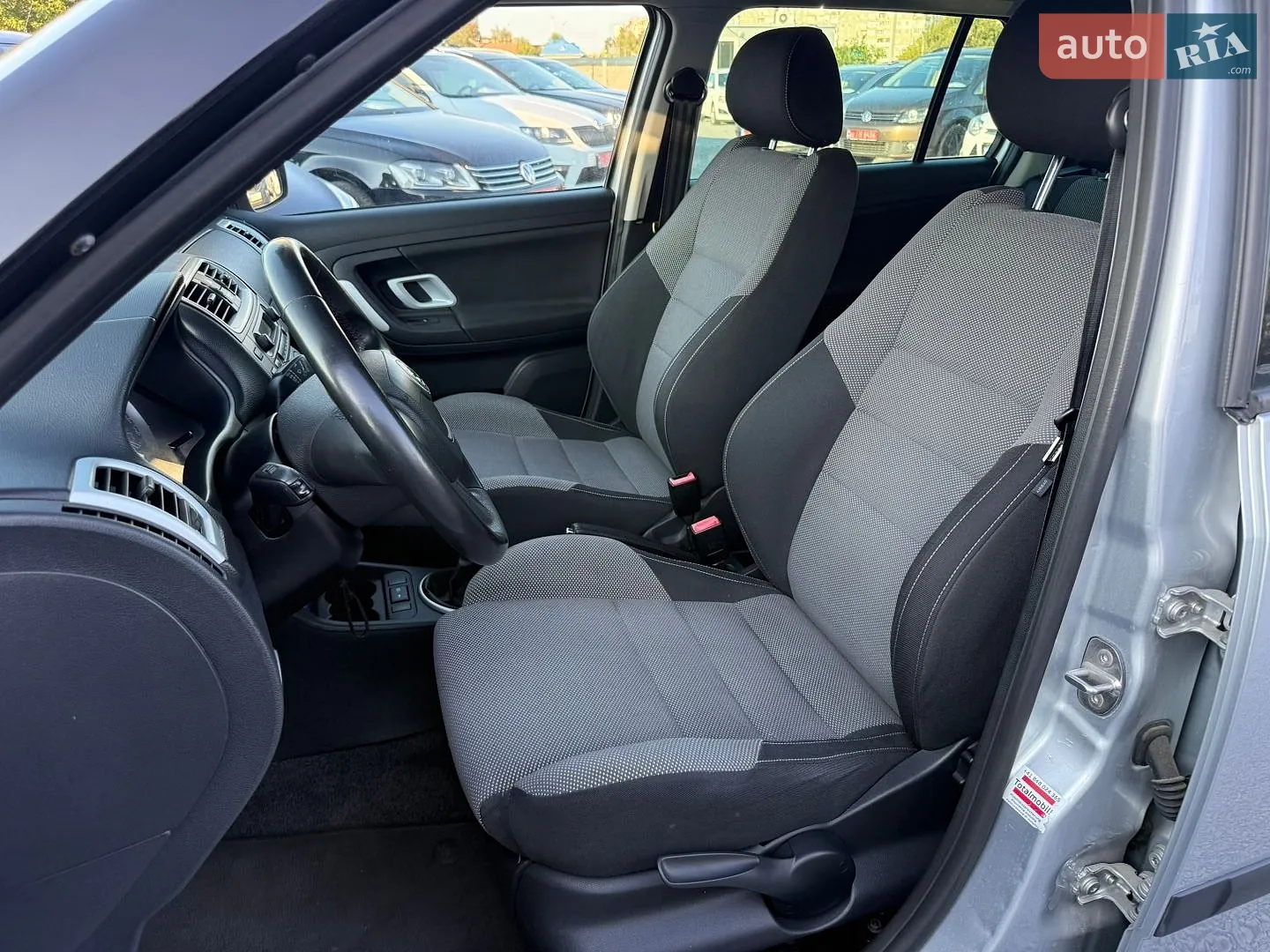 2010 Skoda Fabia - мініатюра 45