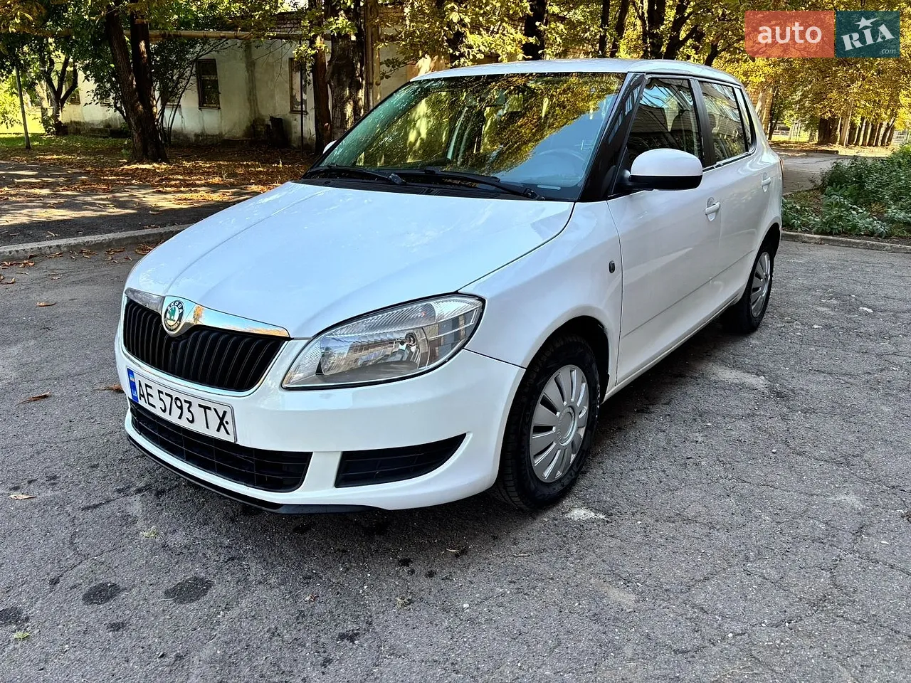 2011 Skoda Fabia - мініатюра 13