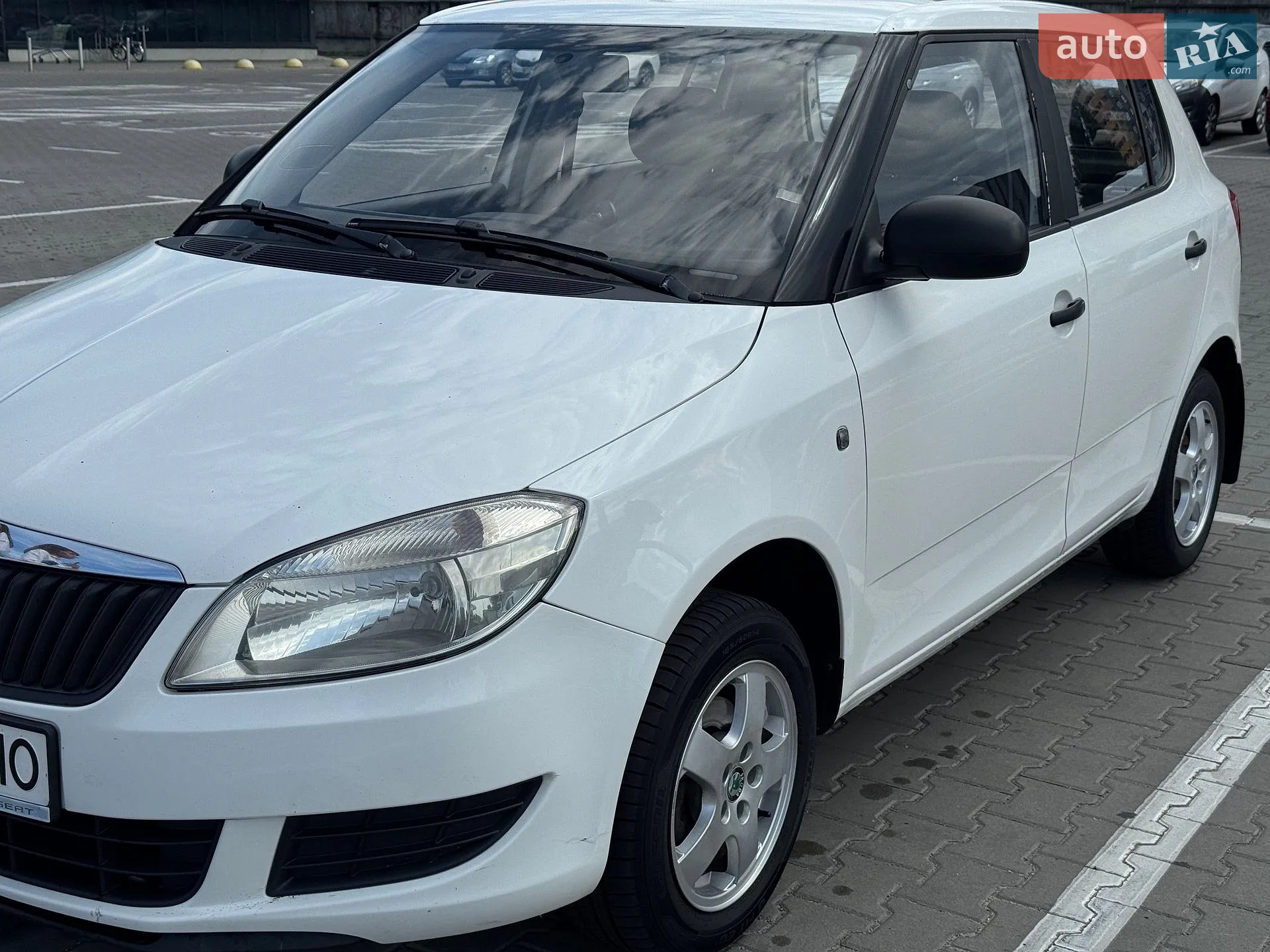 2012 Skoda Fabia - мініатюра 3