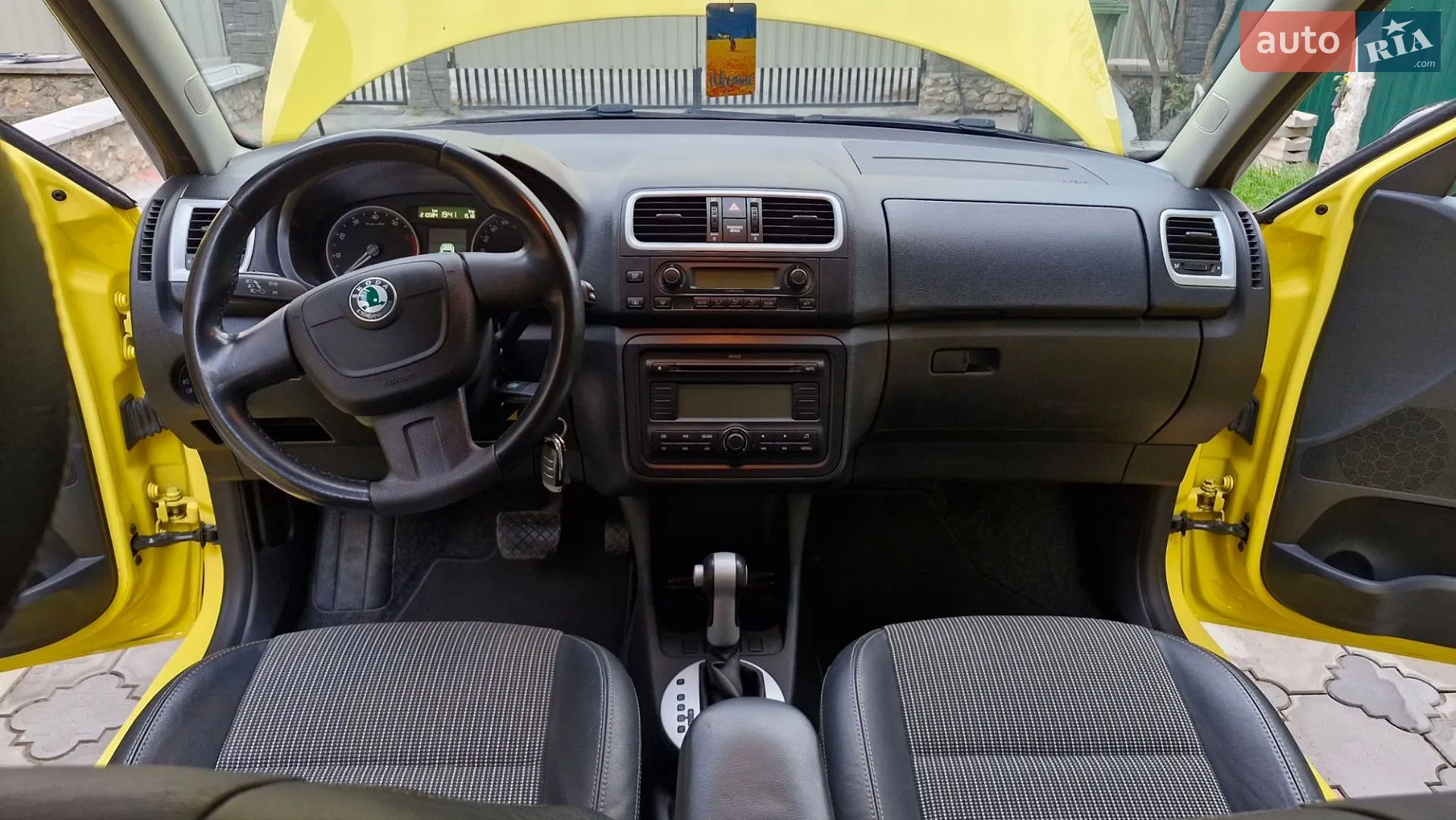 2010 Skoda Fabia - мініатюра 11