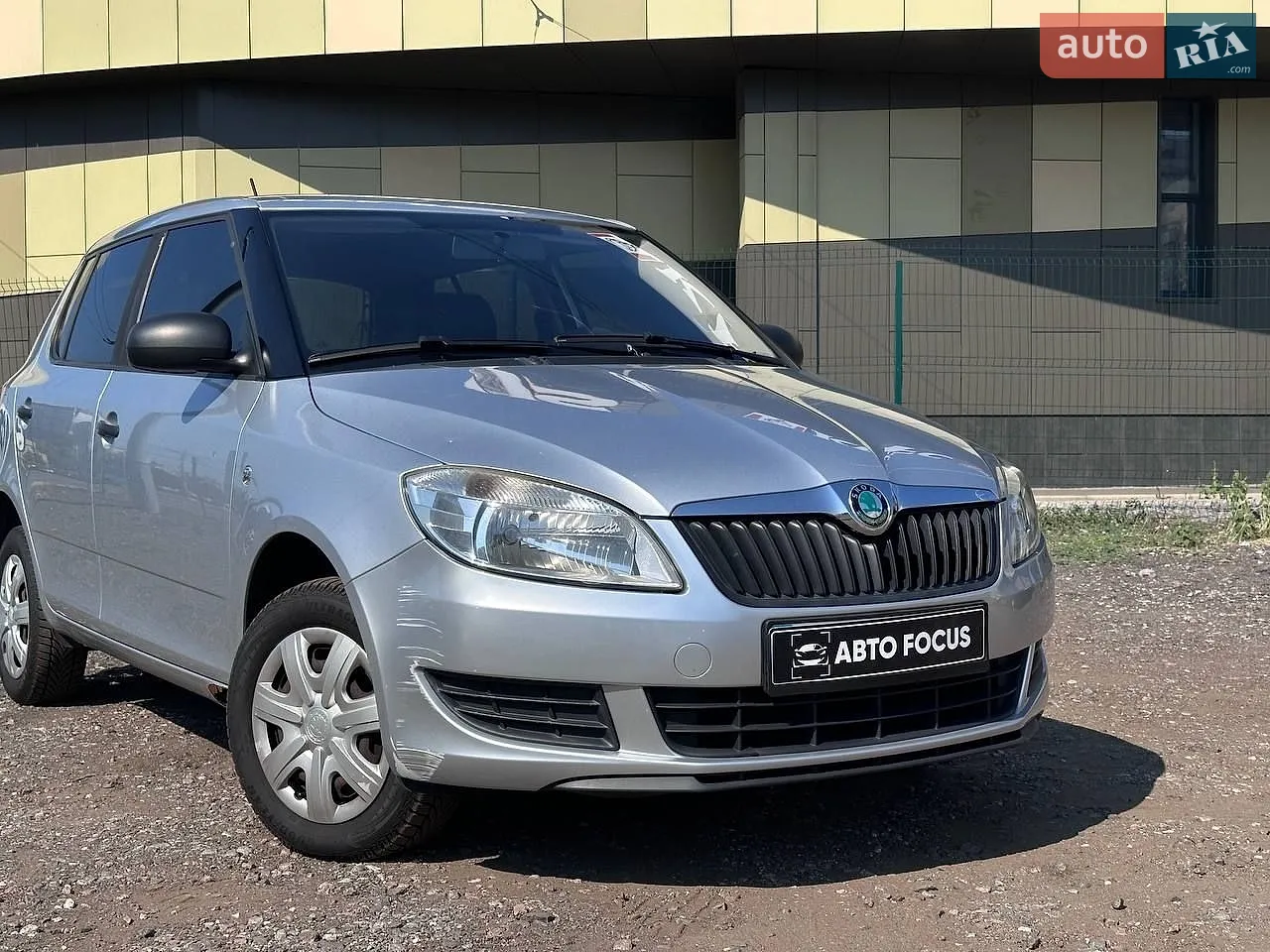 2012 Skoda Fabia - мініатюра 2