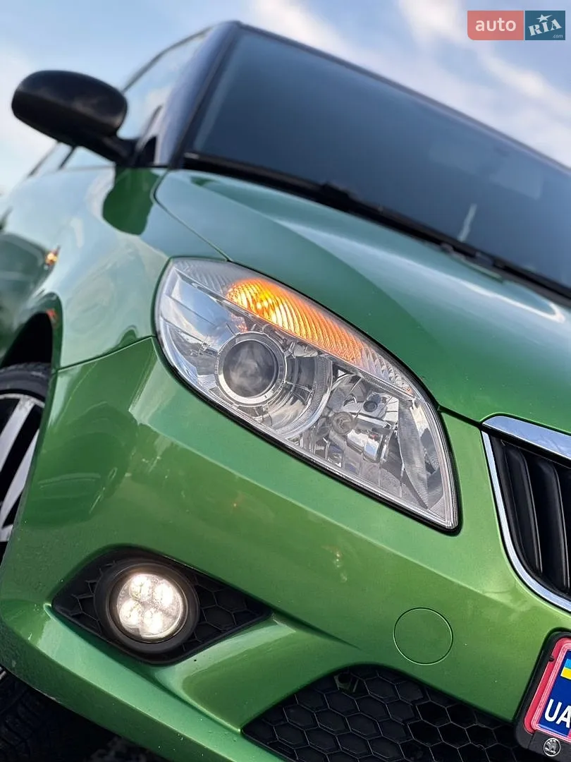 2010 Skoda Fabia - мініатюра 10
