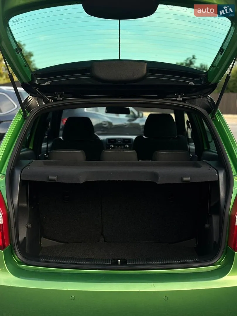 2010 Skoda Fabia - мініатюра 31