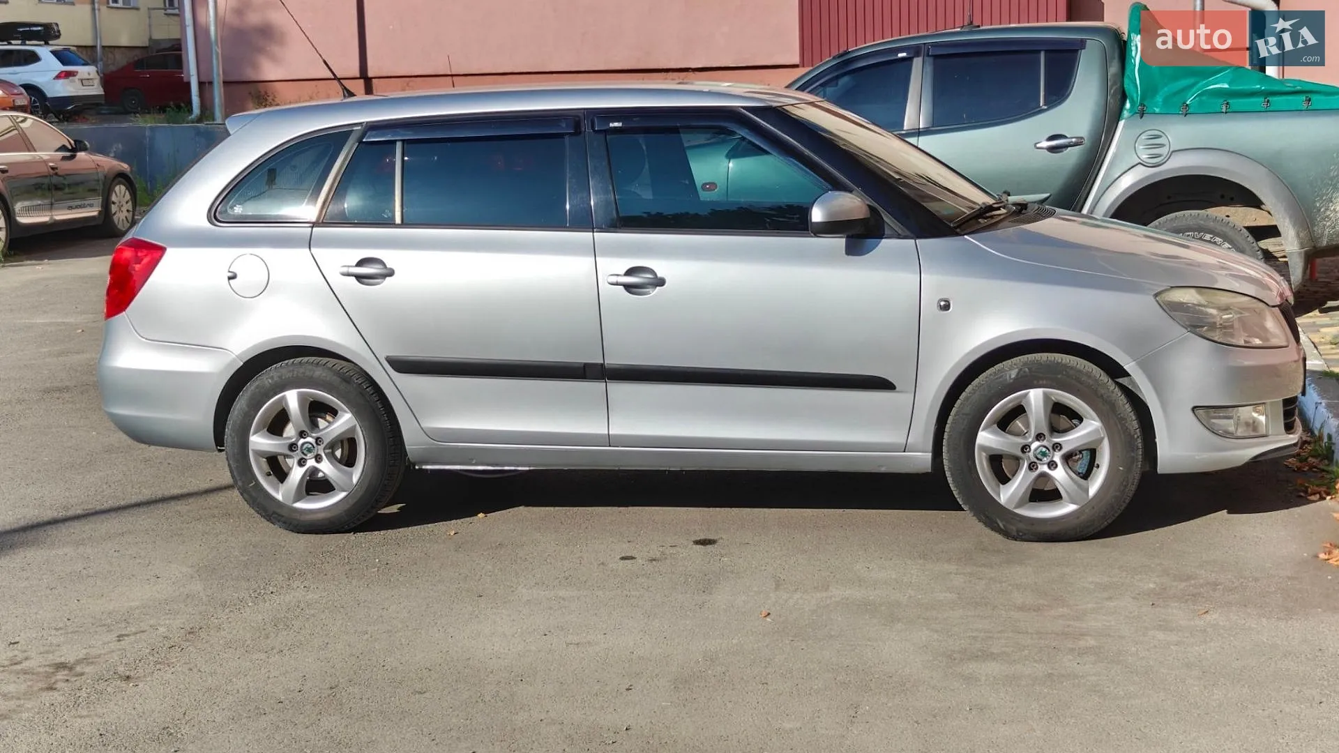 2010 Skoda Fabia - мініатюра 7