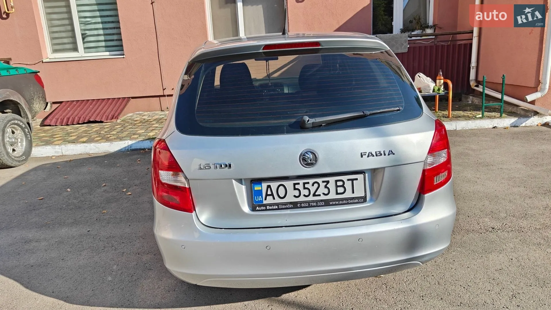 2010 Skoda Fabia - мініатюра 4