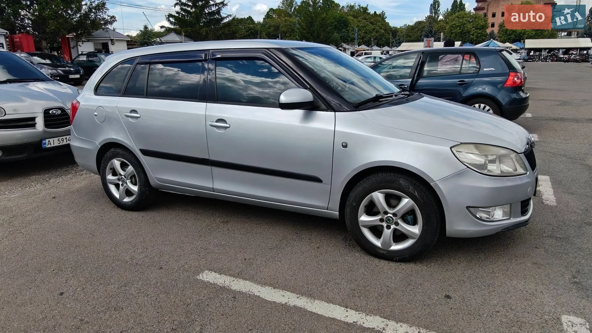 2010 Skoda Fabia - мініатюра 10