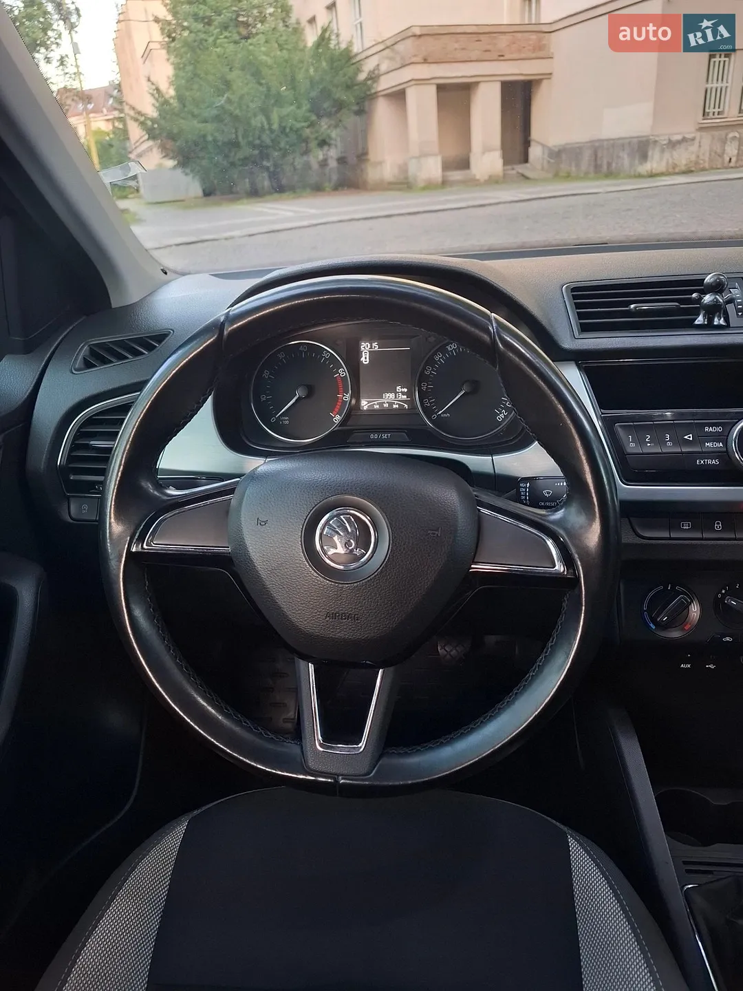 2016 Skoda Fabia - мініатюра 11