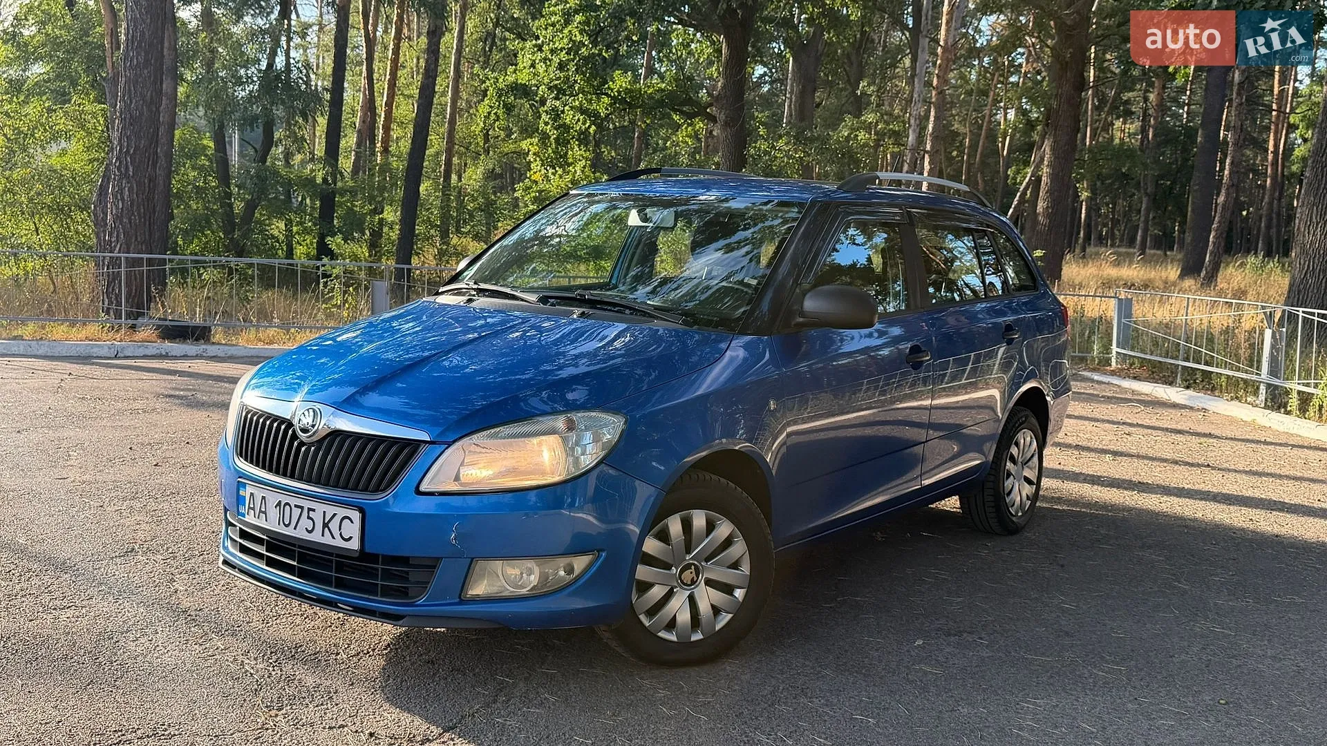 2014 Skoda Fabia - мініатюра 2
