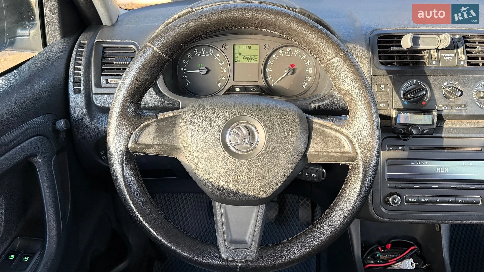 2014 Skoda Fabia - мініатюра 15
