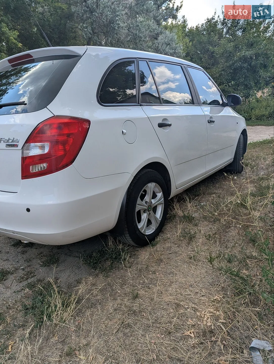 2010 Skoda Fabia - мініатюра 7