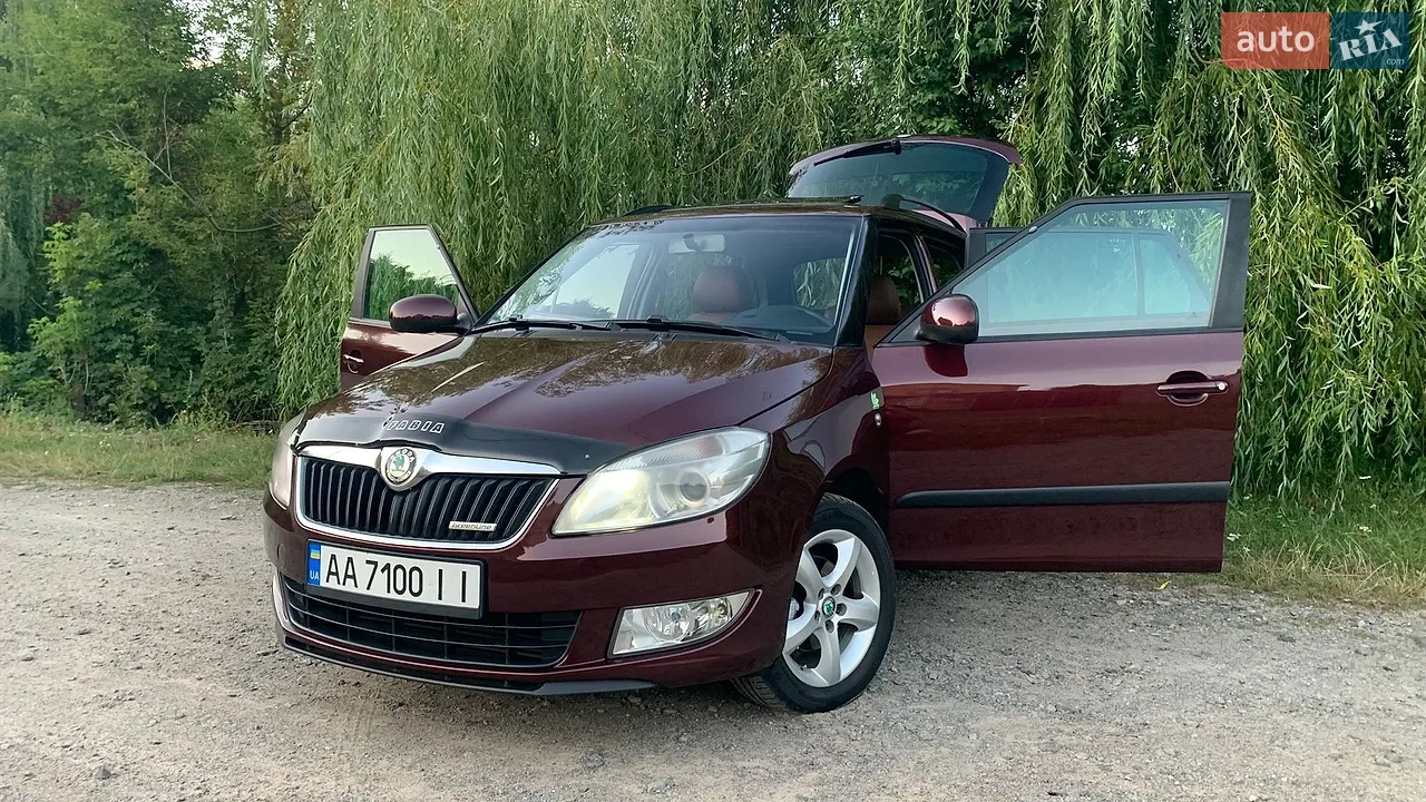2012 Skoda Fabia - мініатюра 30