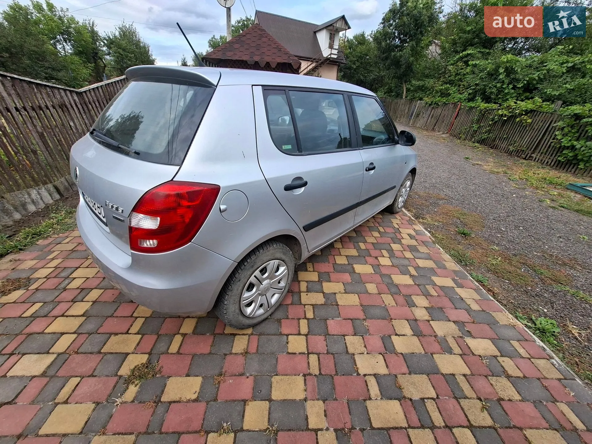 2011 Skoda Fabia - мініатюра 6