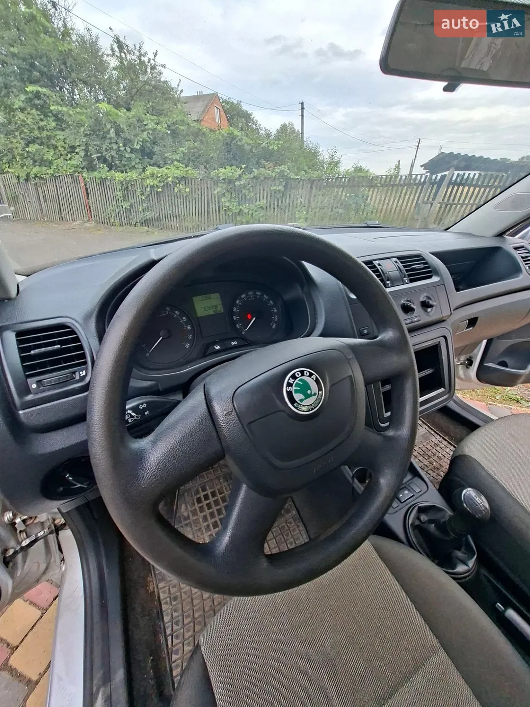2011 Skoda Fabia - мініатюра 11