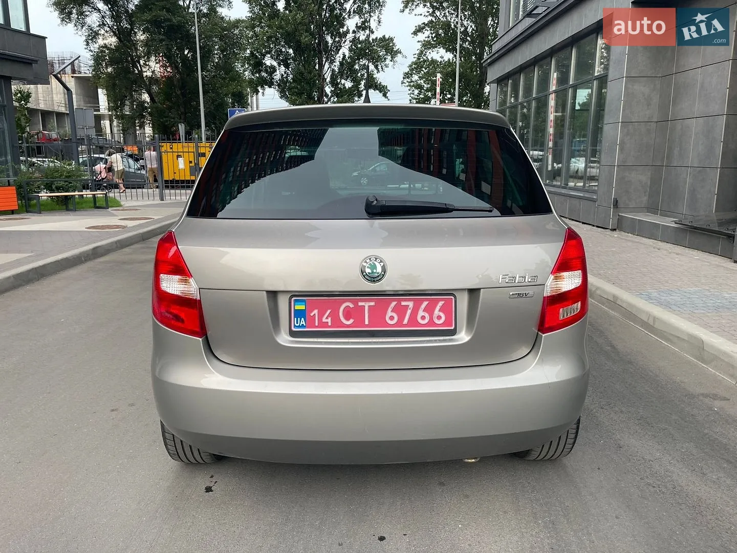 2011 Skoda Fabia - мініатюра 7
