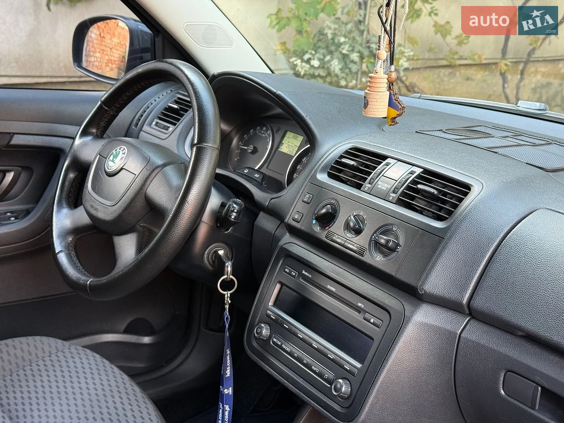 2010 Skoda Fabia - мініатюра 31