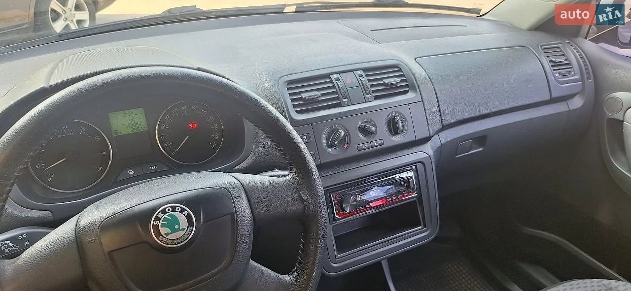 2012 Skoda Fabia - мініатюра 7