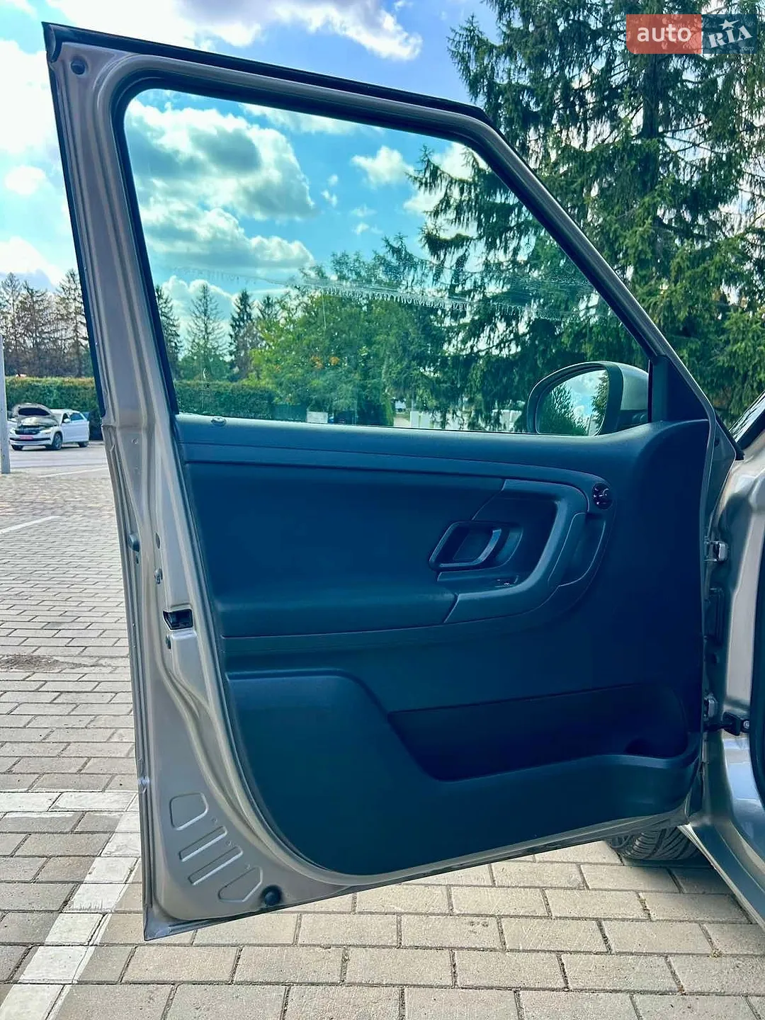 2011 Skoda Fabia - мініатюра 22