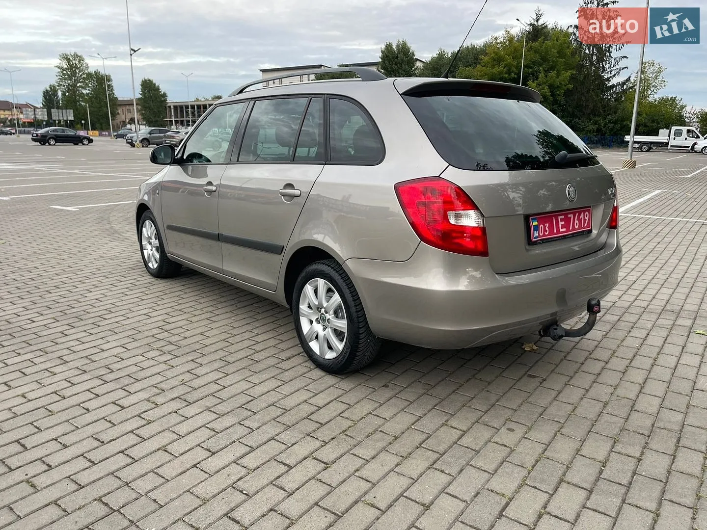2010 Skoda Fabia - мініатюра 5