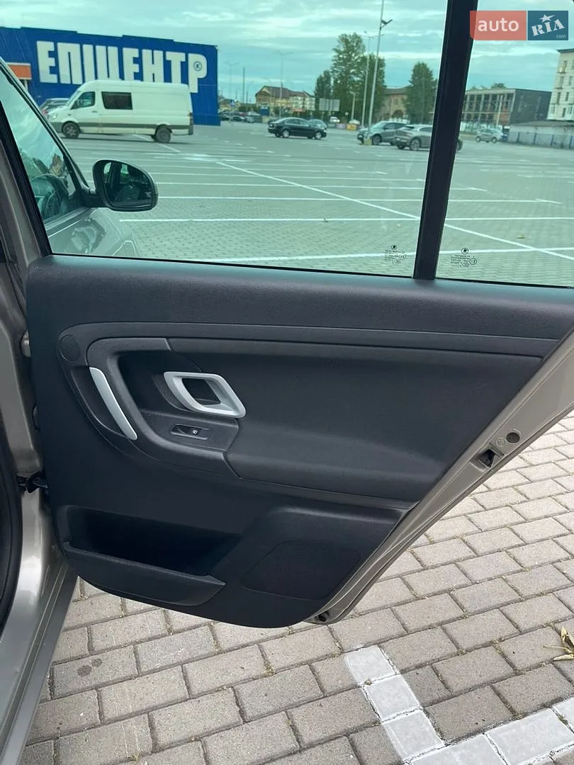 2010 Skoda Fabia - мініатюра 25