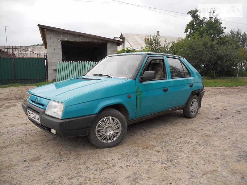 Хэтчбек Skoda Favorit 1994 в Радивилове