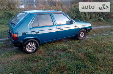 Хетчбек Skoda Favorit 1992 в Глухові