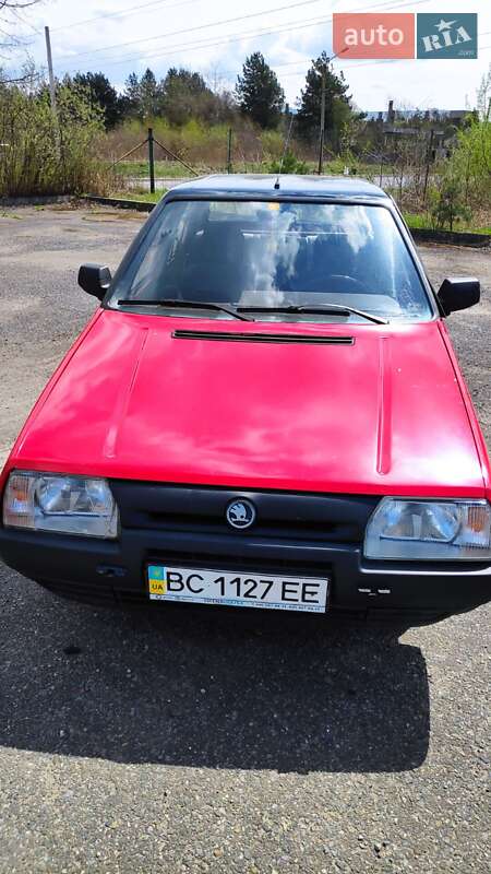 Хетчбек Skoda Favorit 1993 в Львові