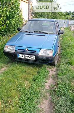 Хэтчбек Skoda Favorit 1992 в Шполе