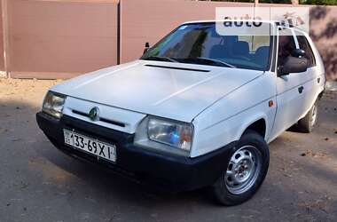 Хетчбек Skoda Favorit 1993 в Калинівці