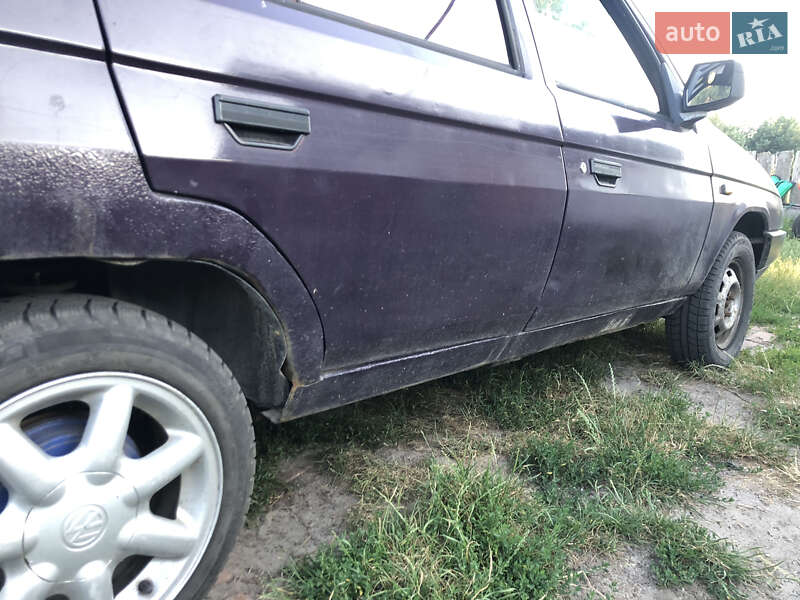 Хэтчбек Skoda Favorit 1993 в Макарове