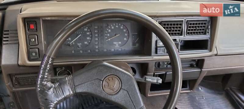 Хетчбек Skoda Favorit 1992 в Білій Церкві