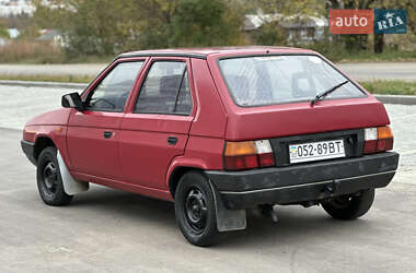 Хэтчбек Skoda Favorit 1994 в 