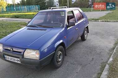 Хэтчбек Skoda Favorit 1994 в  фото 6 Хэтчбек Skoda Favorit 1994 в